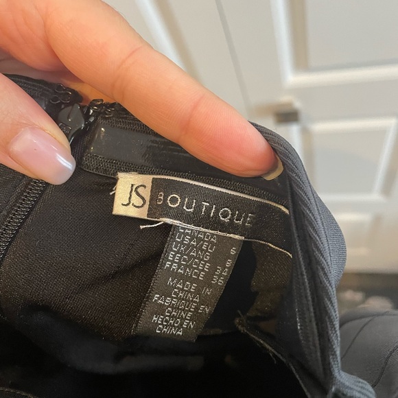 JS Boutique dress in charcoal grey - Picture 2 of 2